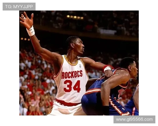 以卡斯尔盛赞文班称其进攻无解即便最强防守也难以阻挡这位联盟顶级球星 以卡斯尔盛赞文班称其进攻无解即便最强防守也难以阻挡这位联盟顶级球星