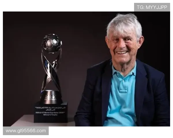 致敬米卢精神U17世界杯以沙漠猫头鹰BOMA为核心展现足球激情 致敬米卢精神U17世界杯以沙漠猫头鹰BOMA为核心展现足球激情